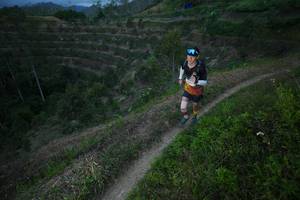 BIB: 
                            <button type="button" onclick="openModal(21833032)" class="btn btn-primary btn-sm float-right btn-popup" data-toggle="modal" data-target=".modal-high-quality">
                        <i class="fas fa-shopping-cart"></i> Add to Cart
                    </button>
                                            <button type="button" onclick="isThisMe(21833032, true)" class="btn btn-success btn-sm float-right btn-popup btn-isme hidden" data-toggle="tooltip" data-placement="bottom" title="นี่คือรูปของคุณใช่ไหม คลิกที่นี่เพื่อเอาเข้าอัลบั้ม">
                        <i class="fas fa-plus"></i> Add to album
                    </button>
                    <button type="button" onclick="isThisMe(21833032, false)" class="btn btn-warning btn-sm float-right btn-popup btn-isnotme hidden">
                        <i class="fas fa-ban"></i> Remove from album
                    </button>